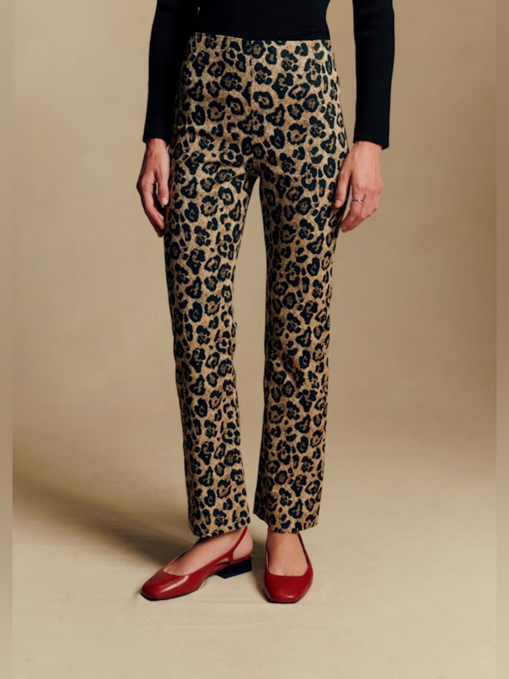 A26 Sezane Ciara Trousers - Picture 2 of 11